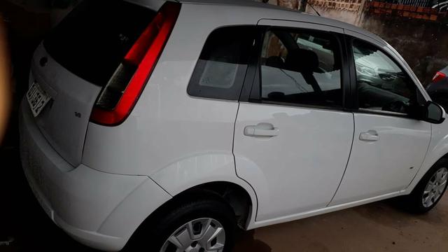 Fiesta Hatch SE 1.6 2014 completo e muito conservado - Foto 3