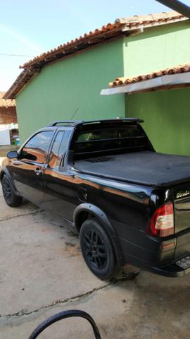 Strada flex 1.4 com ar e direção