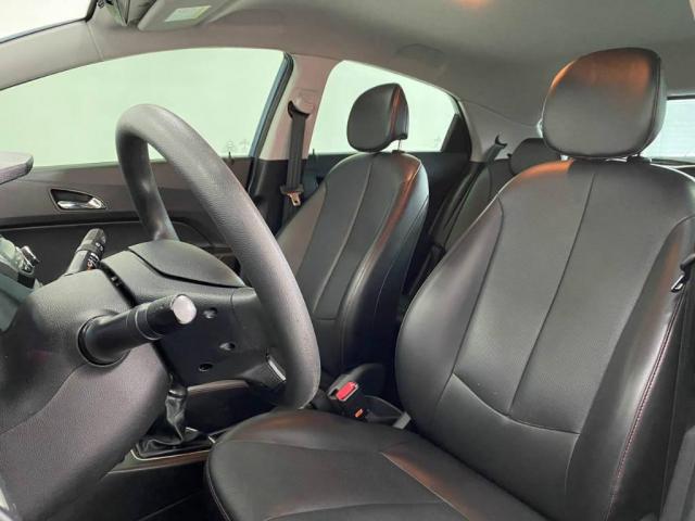 Hyundai HB20 CONFORTLINE 1.0 - Foto 10