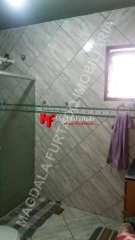 4028 - Casa de 4 quartos, área gourmet e fogão a lenha, total conforto Unamar - Foto 9
