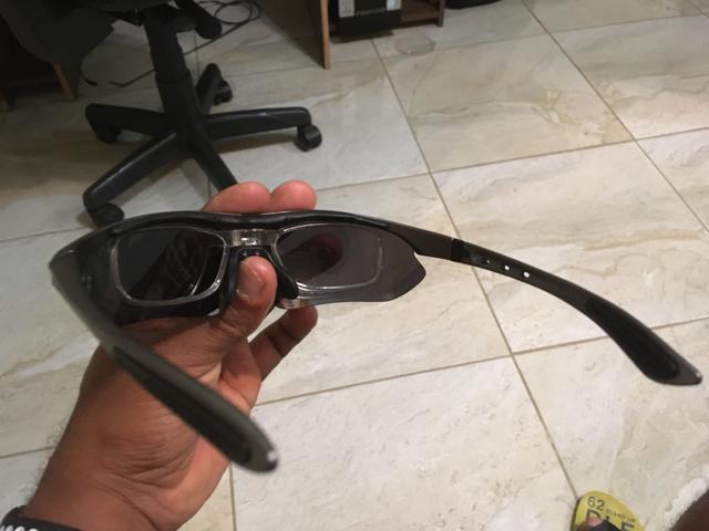 Óculos oakley para prática de esportes - Foto 5
