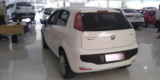 FIAT PUNTO ATTRACTIVE 1.4 8V EVO Branco 2014/2014 - Foto 3
