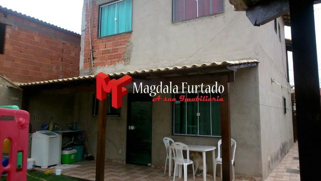 4037 - Casa com área gourmet, 4 quartos para sua moradia em Unamar