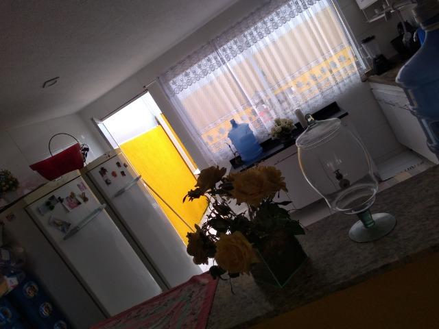 Linda casa em condomínio - Foto 9