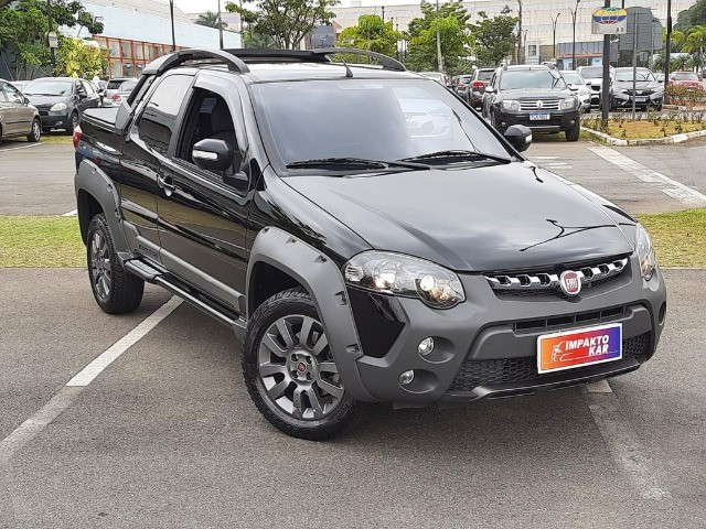 FIAT STRADA 1.8 ADVENTURE CABINE DUPLA 1.8 FLEX MANUAL TOP DE LINHA!