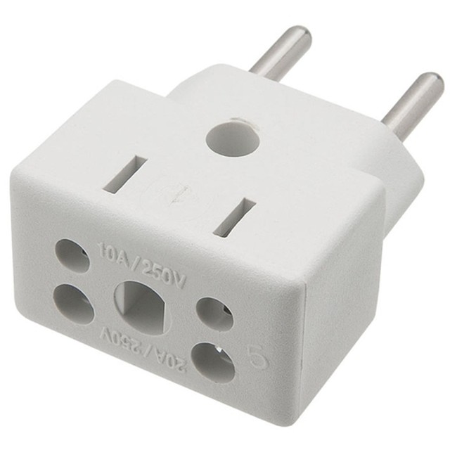 Adaptador de Tomada 10A 20A- Bob - Serve para Microondas Secador Etc