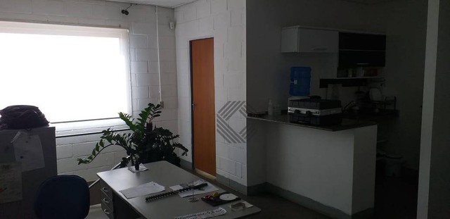 Barracão à venda, com terreno de 300 m2 e 320 m² de construção e - Éden - Sorocaba/SP - Foto 4