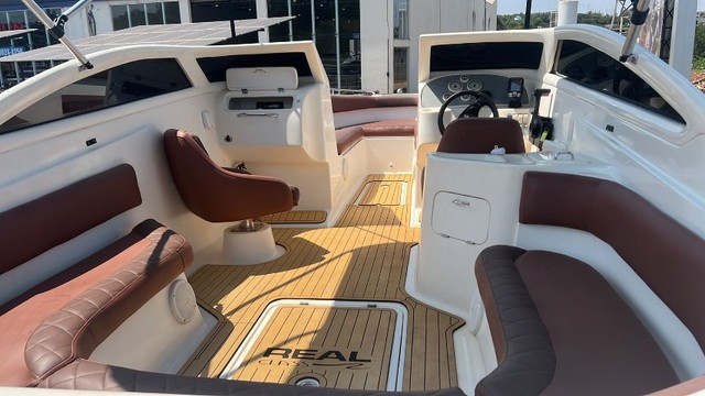 Lancha Real 240 + Motor de popa Mercury 150 hp  + Carreta rodoviária  - Foto 4