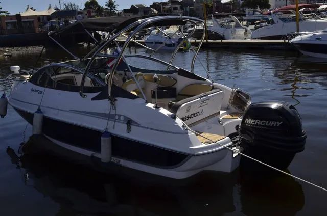 Aluguel de lancha, faça seu roteiro e deixe o resto com a gente  - Foto 2