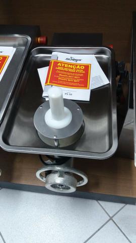 Moedor Picador de Carne Industrial skymsen Boca 10 220v (novo) com NR12