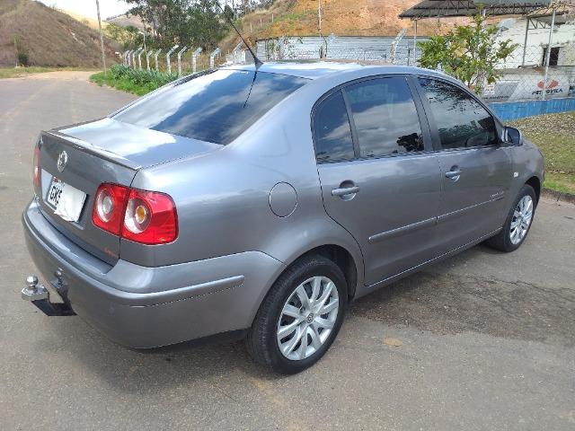 Polo Sedã Confortiline - Foto 11