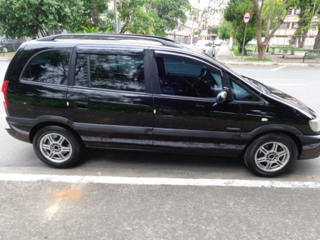 Zafira 2.0 Comfort 7 Lugares Completa + GNV+ Bancos em Couro - Foto 6