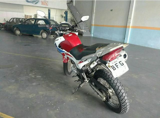 Falcon 2002 montada 2014 zera