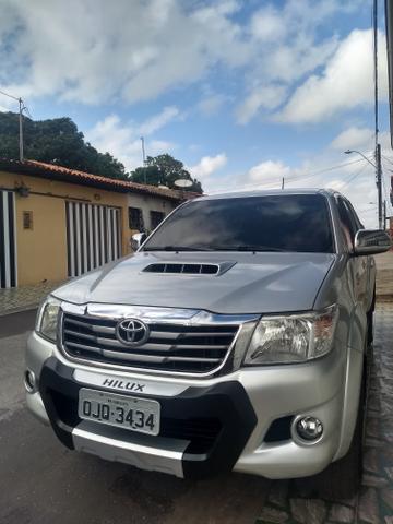 Vendo Hilux srv 14/14