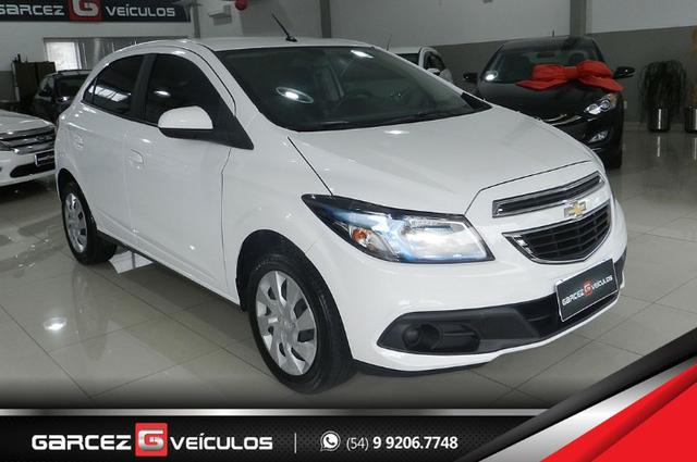 Chevrolet Onix LT 1.4 Flex Completíssimo Único Dono Lacrado Pneus Zero Impecável - Foto 2