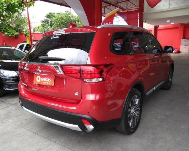 Outlander 16v Comfort 2.0 4p 2018 - Foto 5