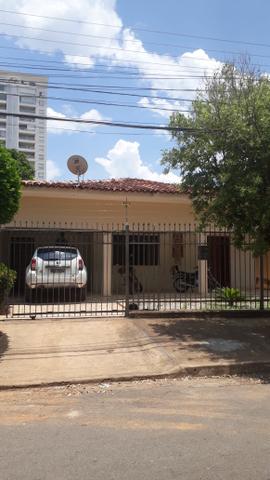 Aluga-se Quartos com Suite no Jardim Petrópolis