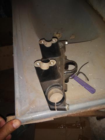 Vendo bengala , mesa i balança da cb Twister 250 218