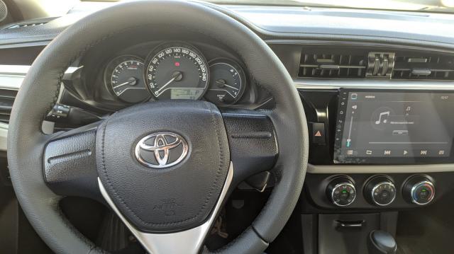 TOYOTA COROLLA 2016/2017 1.8 GLI 16V FLEX 4P AUTOMÁTICO - Foto 14