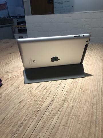 Vendo iPad 4 64 Gb (Wifi + Celular) - Foto 3