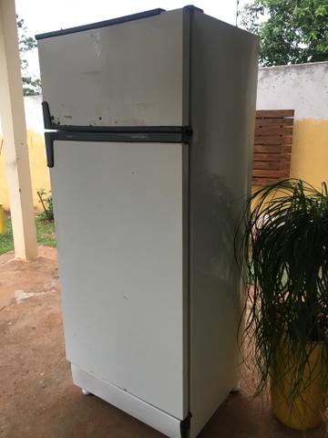 Geladeira - Foto 2