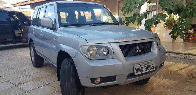 Pajero TR4