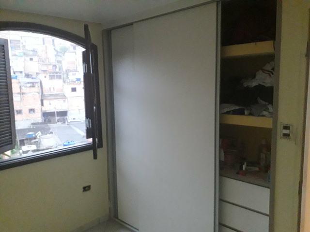Alugo 2 cômodos para casal ou solteiro - Foto 3