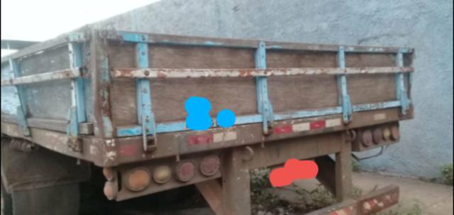 Carreta três, 3 eixos Randon