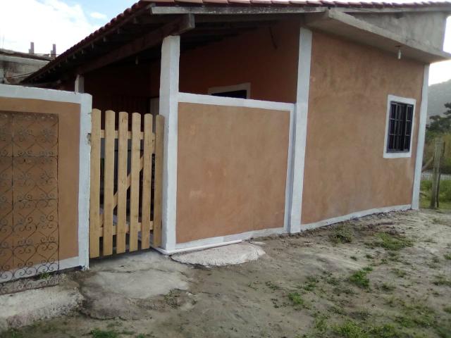 Casa quarto amplo sala cozinha americana banheiro área se serviço terreno - Foto 7