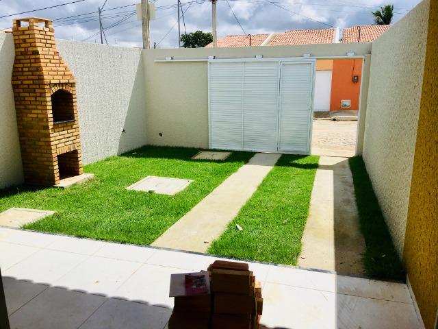 Documentação Inclusa: 2 quartos, 2 wcs, garagem, sala, coz americana, quintal, área serviç - Foto 4