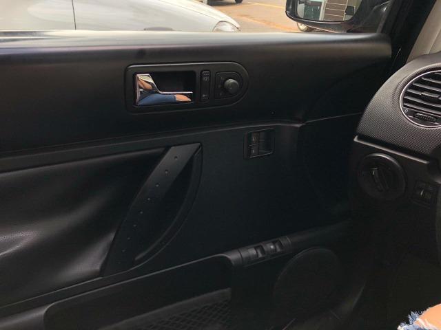 Vendo New Beetle 2010 Teto Solar e Rodas - Foto 14