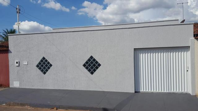 3 quartos no Setor Garavelo, 2 vagas cobertas, com Jardim, R$ 212.000,00 - Foto 2