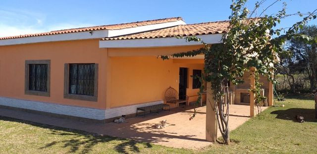 Velleda oferece casa 120m², 600 metros da RS-040, em 2000 m², ac. carro