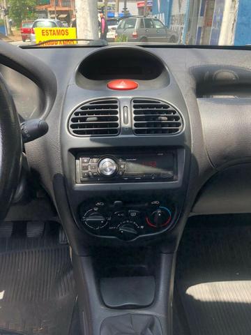 Peugeot 206 Selection 2003 1.0 Gasolina Cinza Estudo Troca e Financio - Foto 8