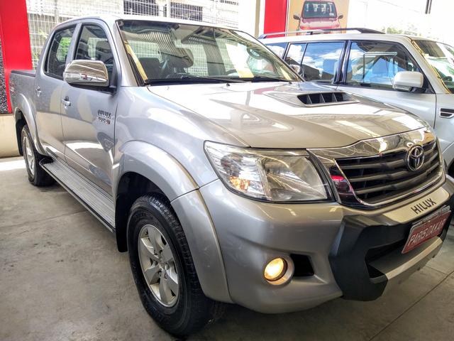 Hilux srv 2015