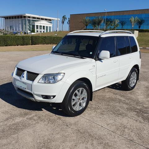 Mitsubishi TR4 2.0 aut flex 2012 4x2 - Foto 4