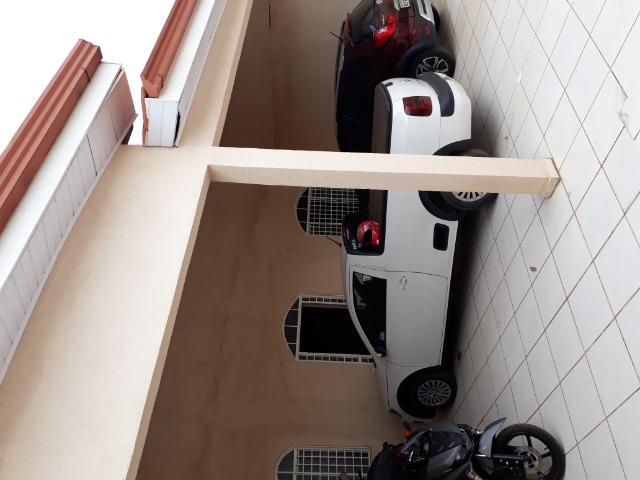 Suíte para solteiro(a) em casa ampla na zona sul, incluso água (dividir aluguel) - Foto 2