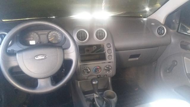 Fiesta hatch 2006 motor 1.6 Flex super novo - Foto 5