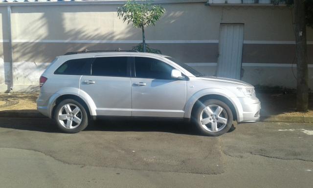 Vende carro dolge journey sxt completa - Foto 3