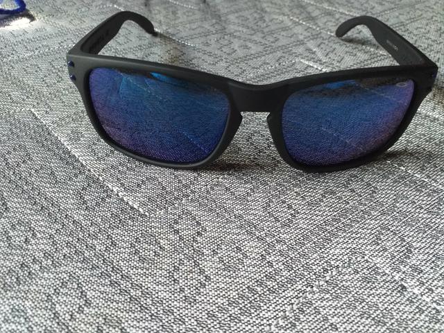 Ray ban