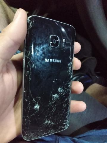S7 quebrado mais está funcionando