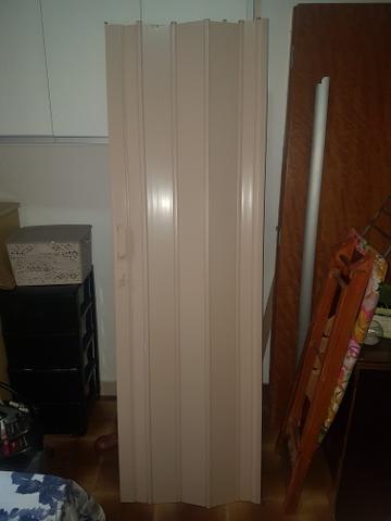 Porta sanfonada pvc/ Somente a porta