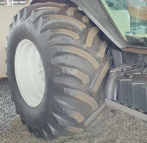 Trator Valtra BH 205 ano 2011 97.000,00 - Foto 4