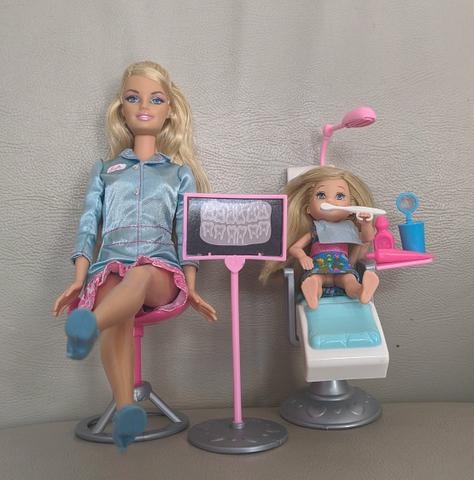 Barbie quero ser Dentista e Barbie quero ser Babá - Colecionador