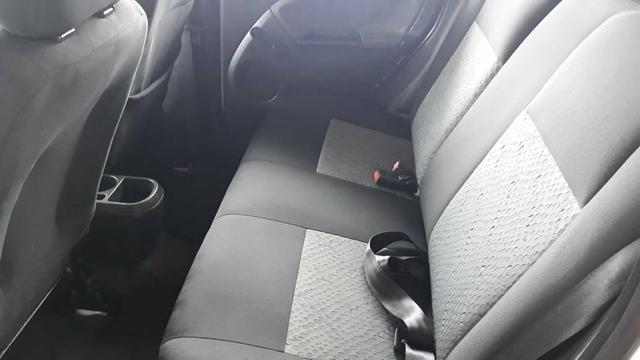 Fiesta Hatch SE 1.6 2014 completo e muito conservado - Foto 10