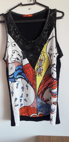Blusa frente estampada