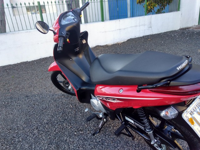 Biz 125 2017 - 3.900 km rodados - Foto 5