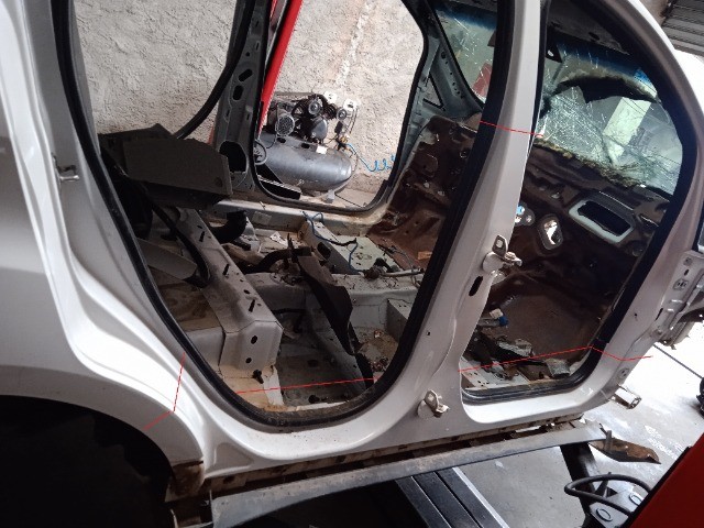 Caixa De Ar T Lateral Coluna Direita Ecosport 2014 2015 