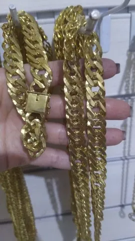 Joias moeda antiga