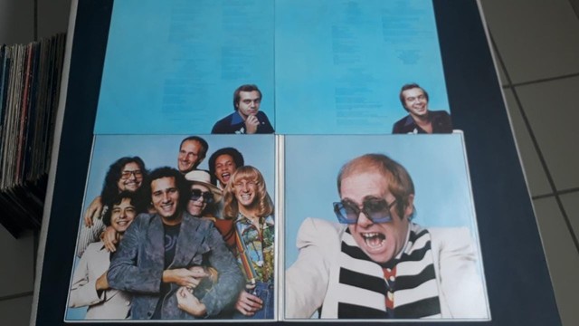 Lp Elton Jonh - Blue Moves - duplo - Foto 3